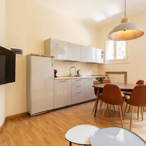 Residenza Cornaggia , מילאנו איטליה